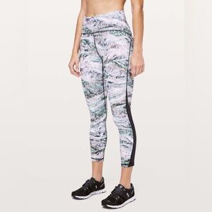 Lululemon train times pants 25” size 6